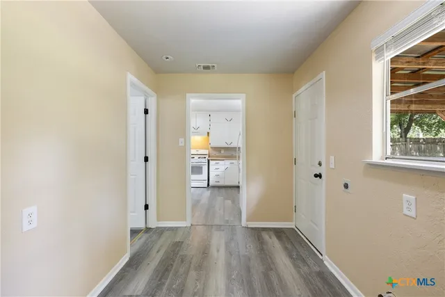 $295,000 | 907 Apple Street, Fredericksburg, TX 78624