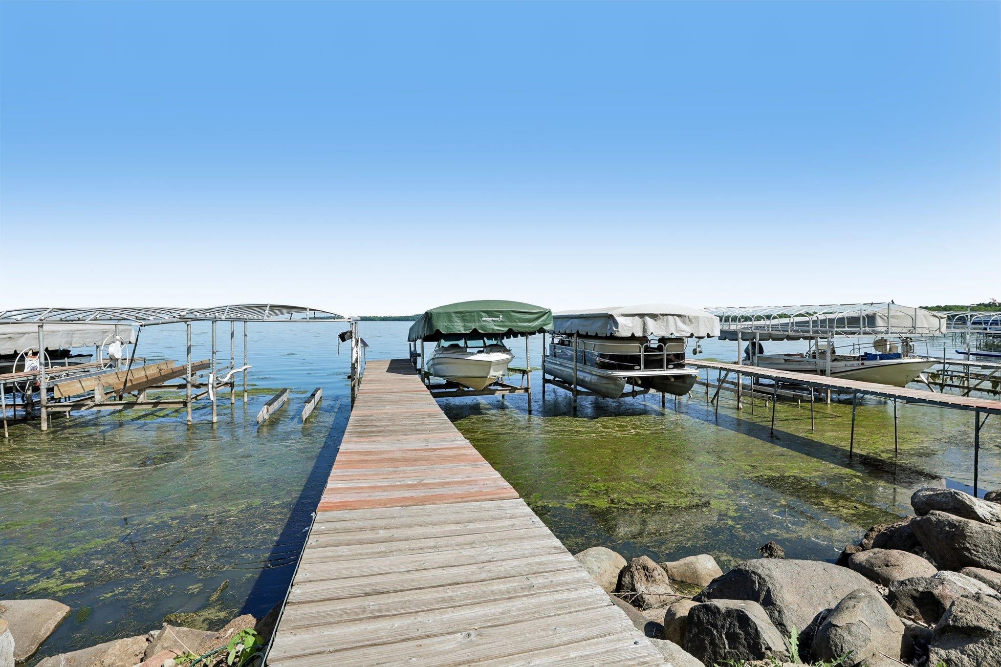 2843 Century Harbor Road, Unit 4 Middleton, WI 53562 - Photo 35 of 46