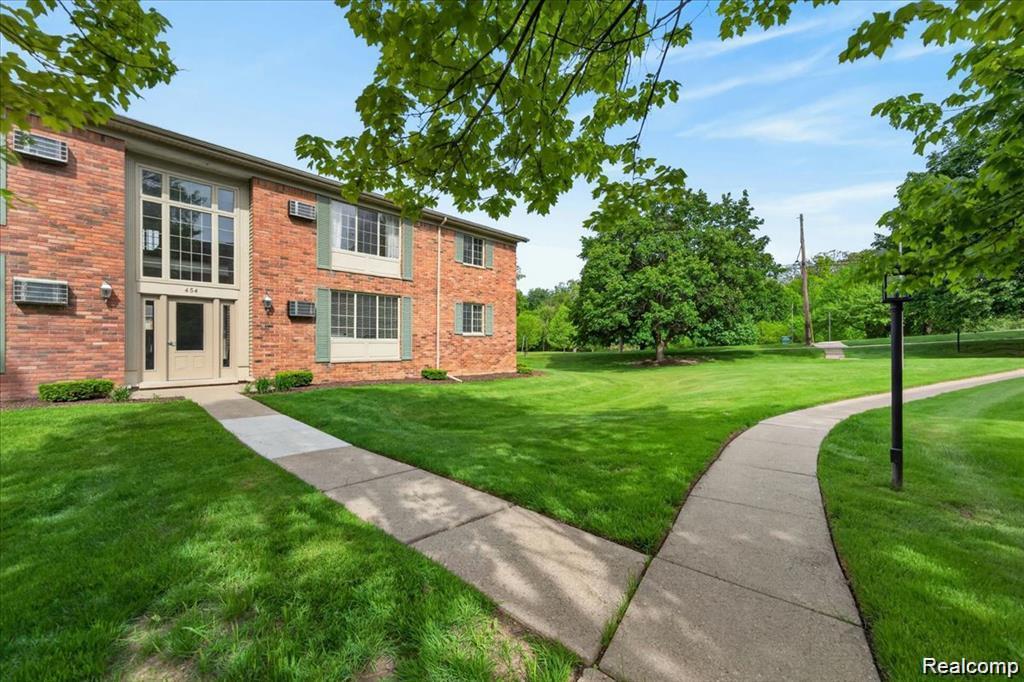 454 Romeo Road Rochester, MI 48307 - Photo 18 of 23
