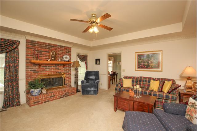 2015 Red Mile Road Murfreesboro, TN 37127 - Photo 3 of 19 Gallery Image 3