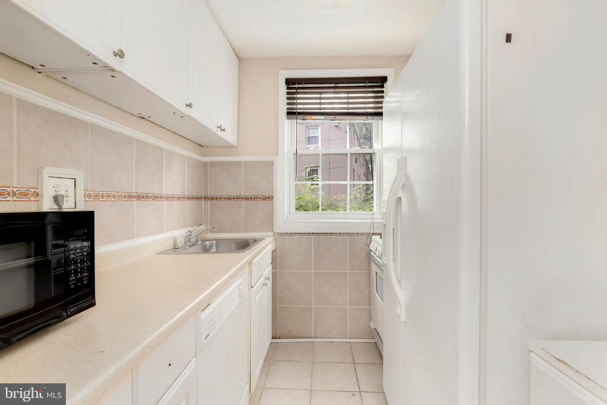4319 2nd Road North, Unit 43191 Arlington, VA 22203 - Photo 13 of 22 Gallery Image 13