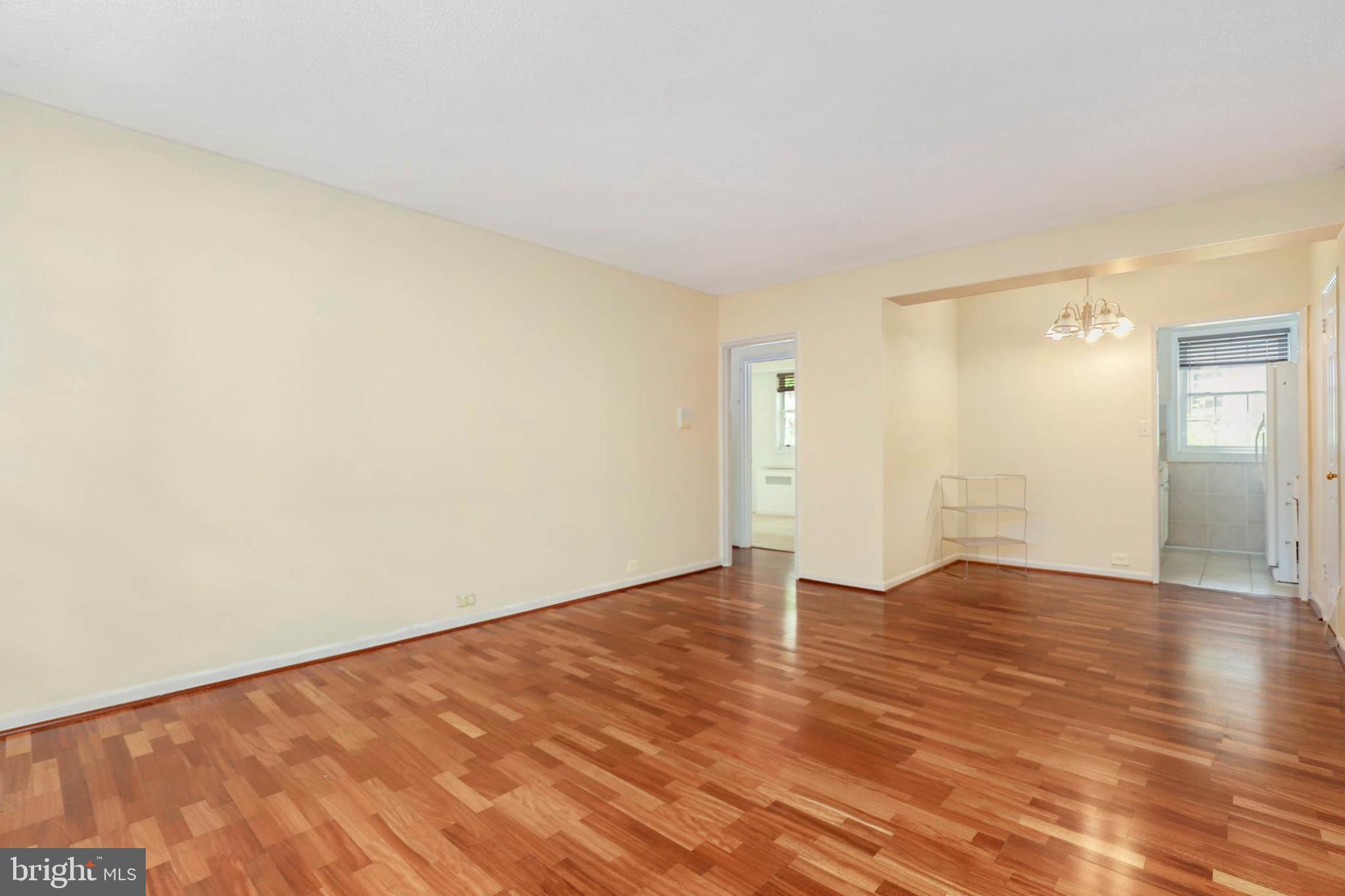 4319 2nd Road North, Unit 43191 Arlington, VA 22203 - Photo 7 of 22 Gallery Image 7