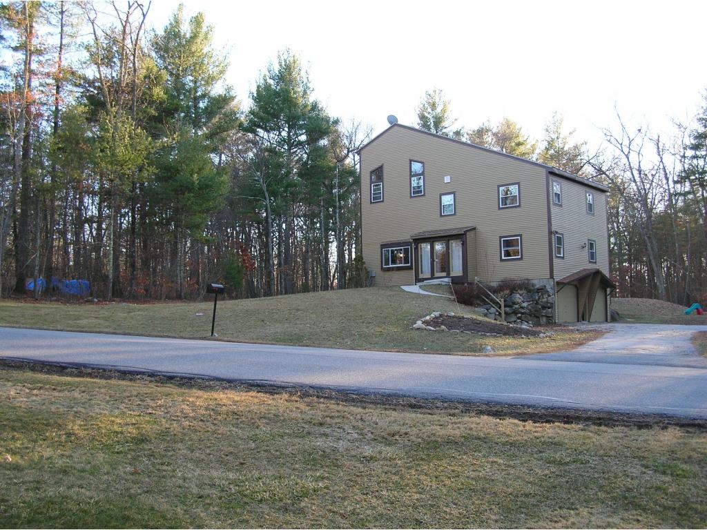 62 Lancaster Farm Road Salem, NH 03079 - Photo 1 of 29