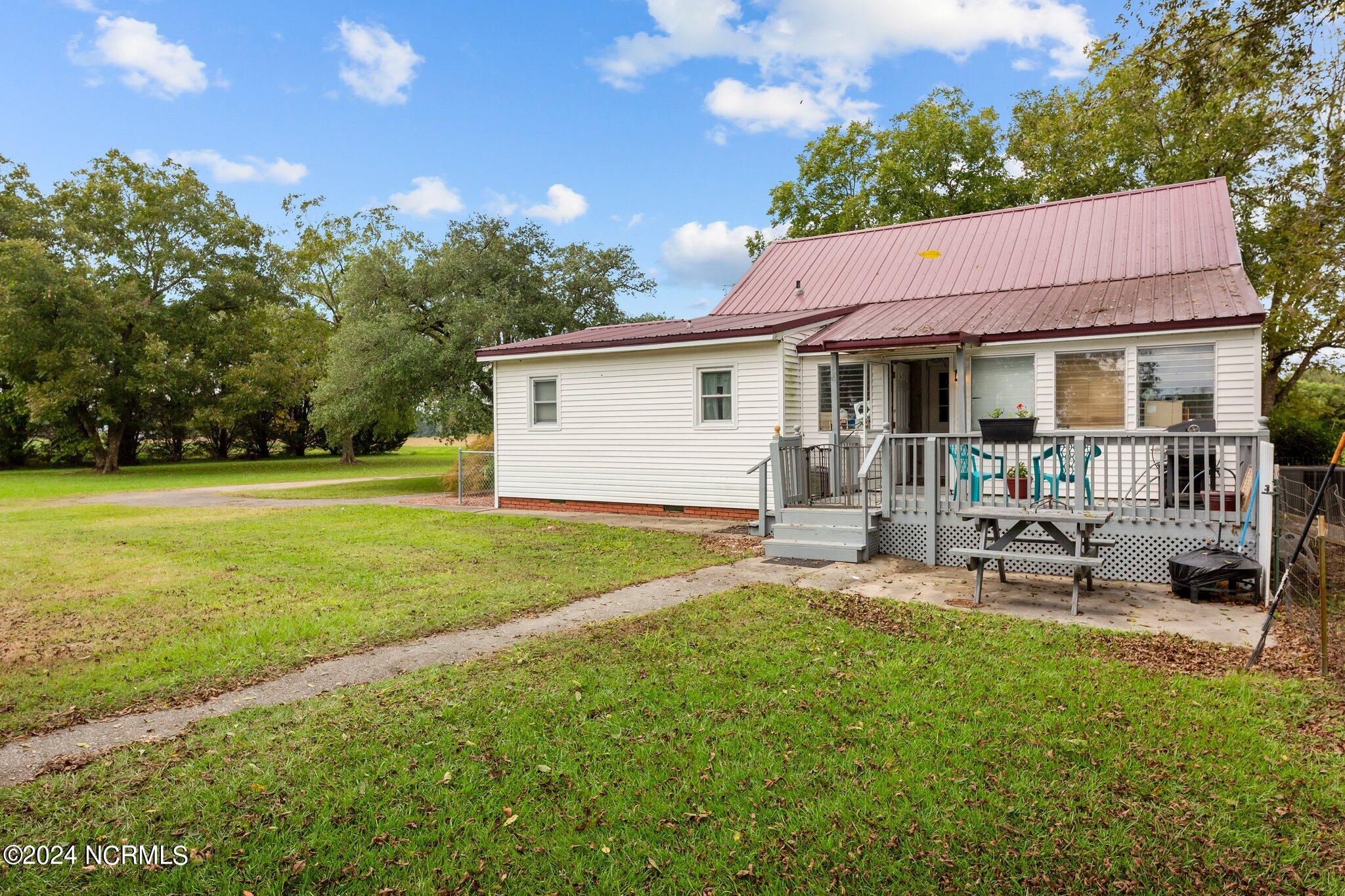4687 Neuse Road Kinston, NC 28501 - Photo 35 of 53 38-web-or-mls-_S0A7025