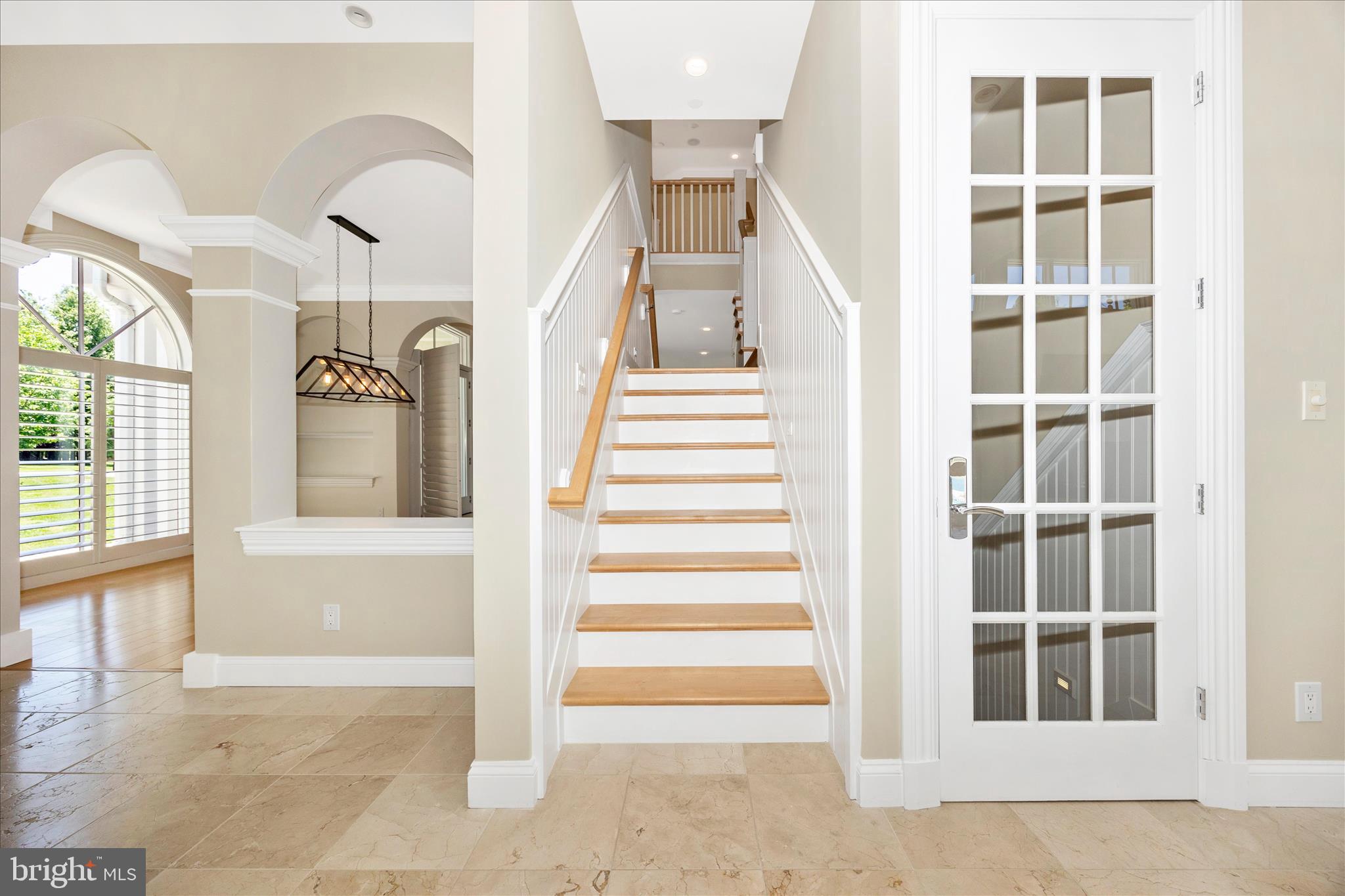 21612 Ripplemead Drive Gaithersburg, MD 20882 - Photo 47 of 129 2nd Stairs off foyer