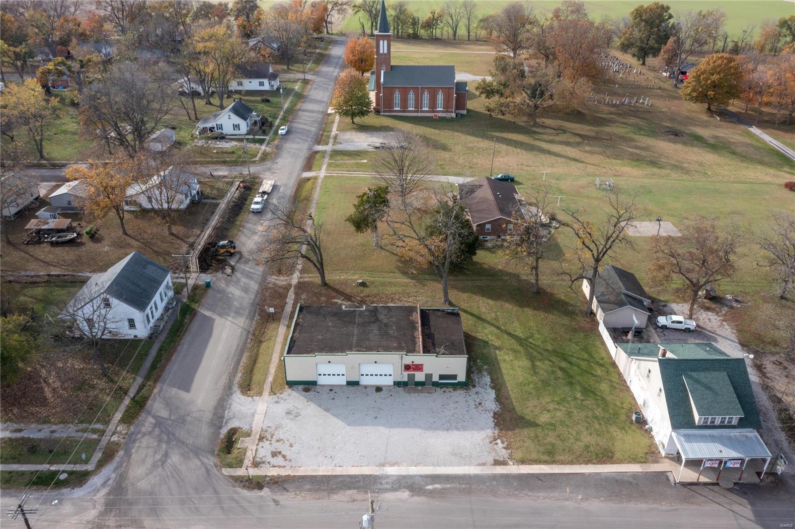 15 North Mill Road Venedy, IL 62214 - Photo 16 of 23 Gallery Image 16