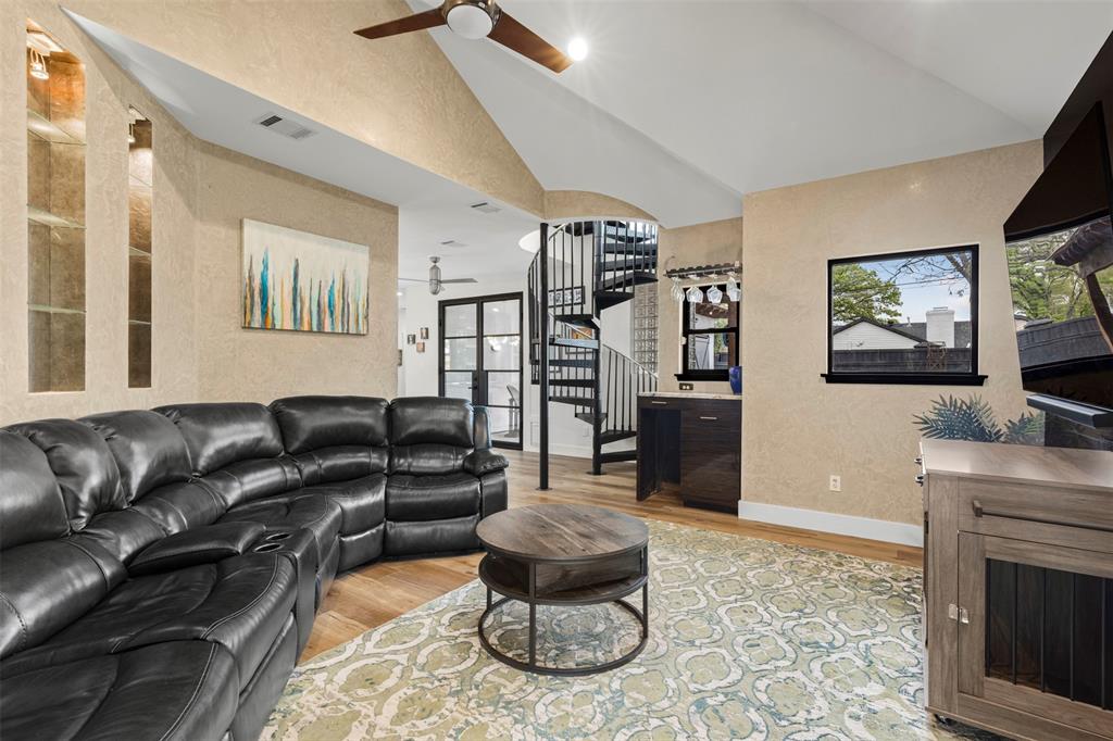 3371 Regent Drive Dallas, TX 75229 - Photo 17 of 36 Private and cozy den is located off the kitchen.