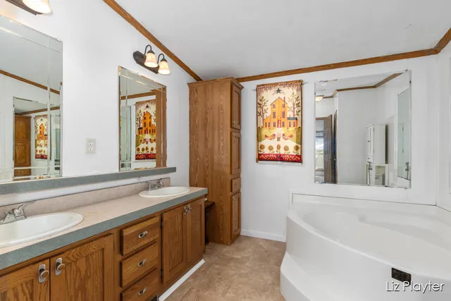 $199,900 | 3079 East Bluewater Highway, Ionia, MI 48846