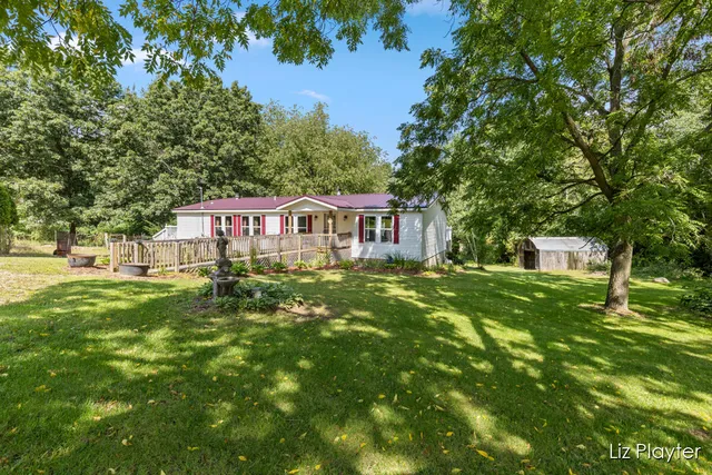 $199,900 | 3079 East Bluewater Highway, Ionia, MI 48846