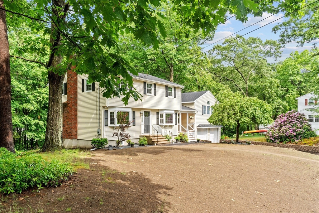 21 Babicz Road Tewksbury, MA 01876 - Photo 2 of 35 Gallery Image 2