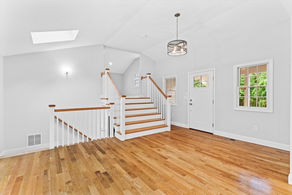 21 Babicz Road Tewksbury, MA 01876 - Photo 8 of 35 Gallery Image 8