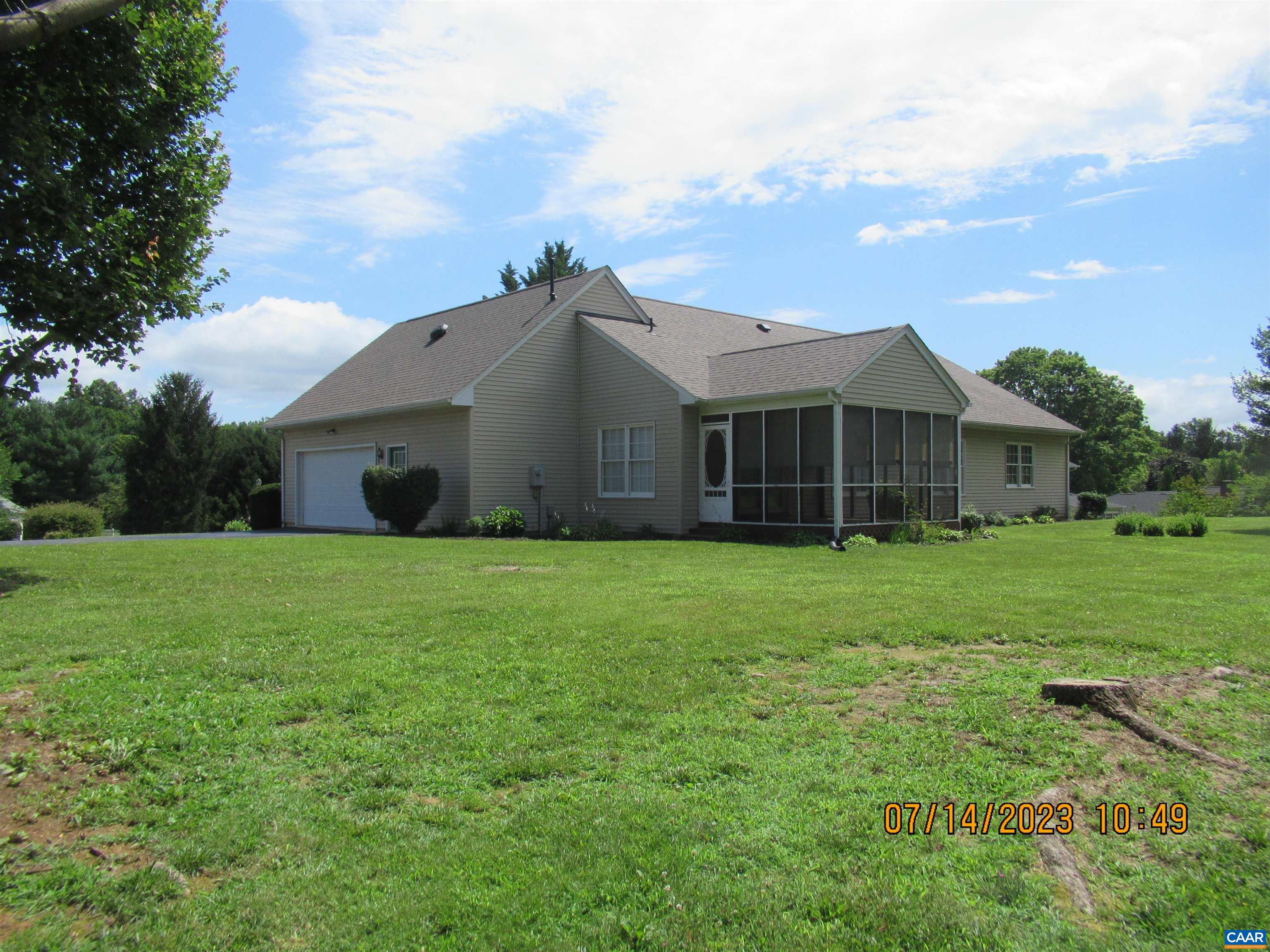 1620 Chatham Road Waynesboro, VA 22980 - Photo 5 of 41 Gallery Image 5