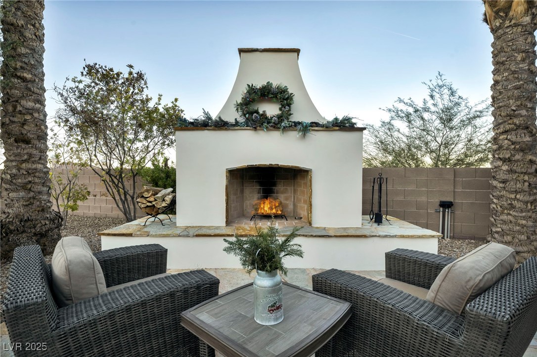 1158 Christian Road Henderson, NV 89002 - Photo 24 of 98