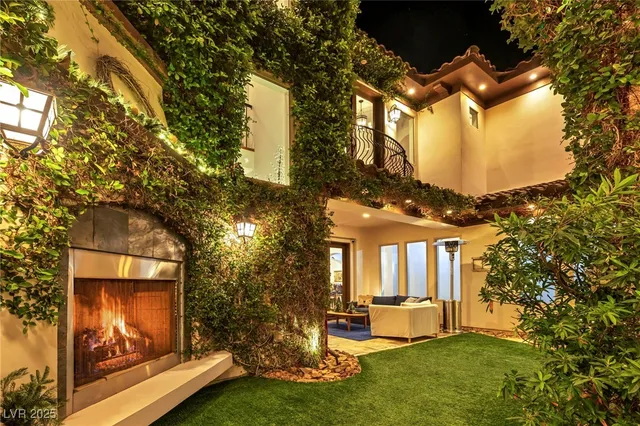 $3,900,000 | 1158 Christian Road, Henderson, NV 89002