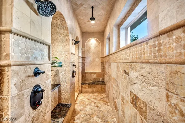 $3,900,000 | 1158 Christian Road, Henderson, NV 89002