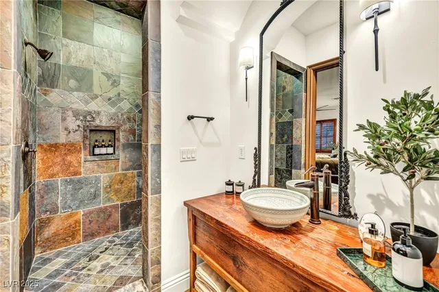 $3,900,000 | 1158 Christian Road, Henderson, NV 89002