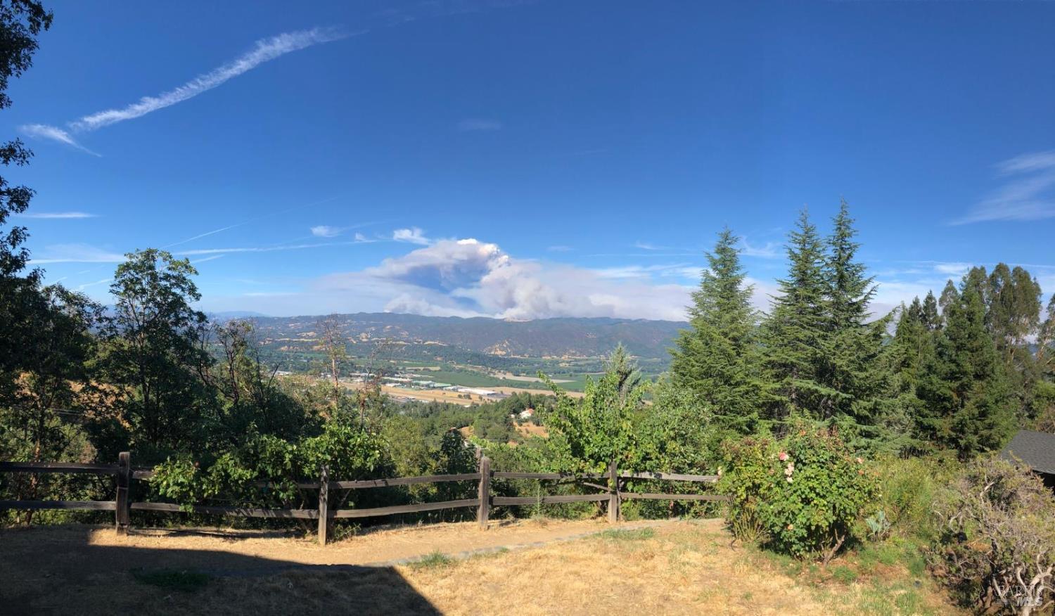 1411 Oak Knoll Road Ukiah, CA 95482 - Photo 35 of 45 a view of a yard