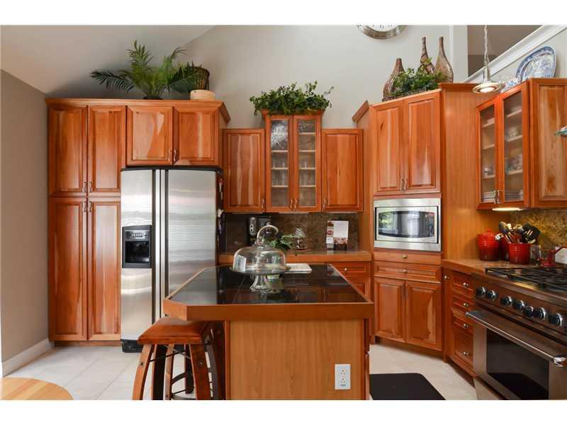 8 Blueberry Point Road Raymond, ME 04071 - Photo 2 of 29 Kitchen. gourmet kitchen with...
