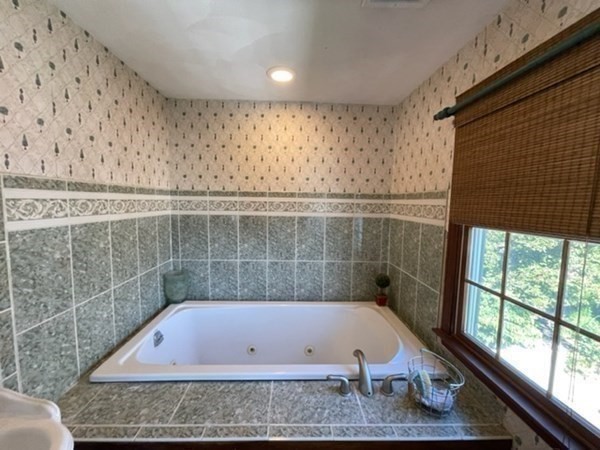 46 Riverside Street Danvers, MA 01923 - Photo 25 of 37 Gallery Image 25