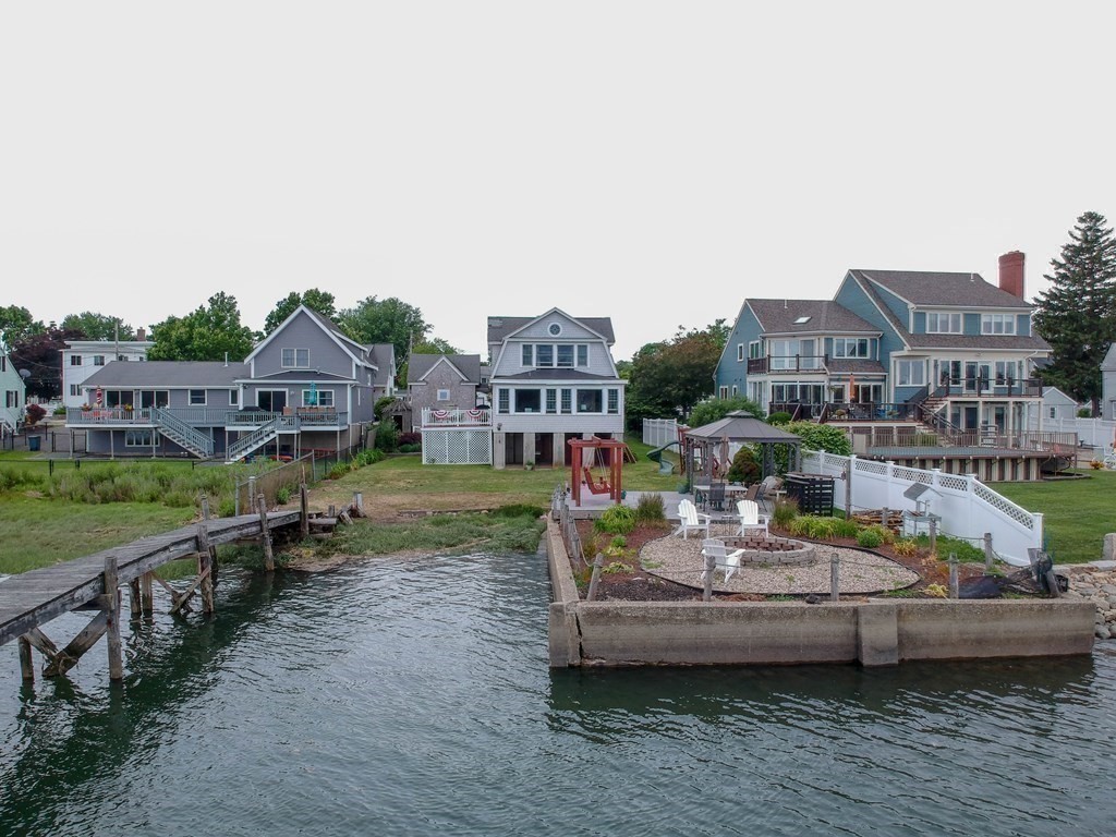 46 Riverside Street Danvers, MA 01923 - Photo 3 of 37 Gallery Image 3
