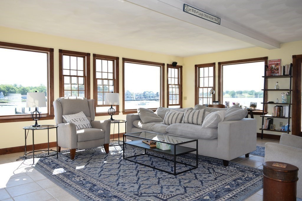 46 Riverside Street Danvers, MA 01923 - Photo 10 of 37 Gallery Image 10