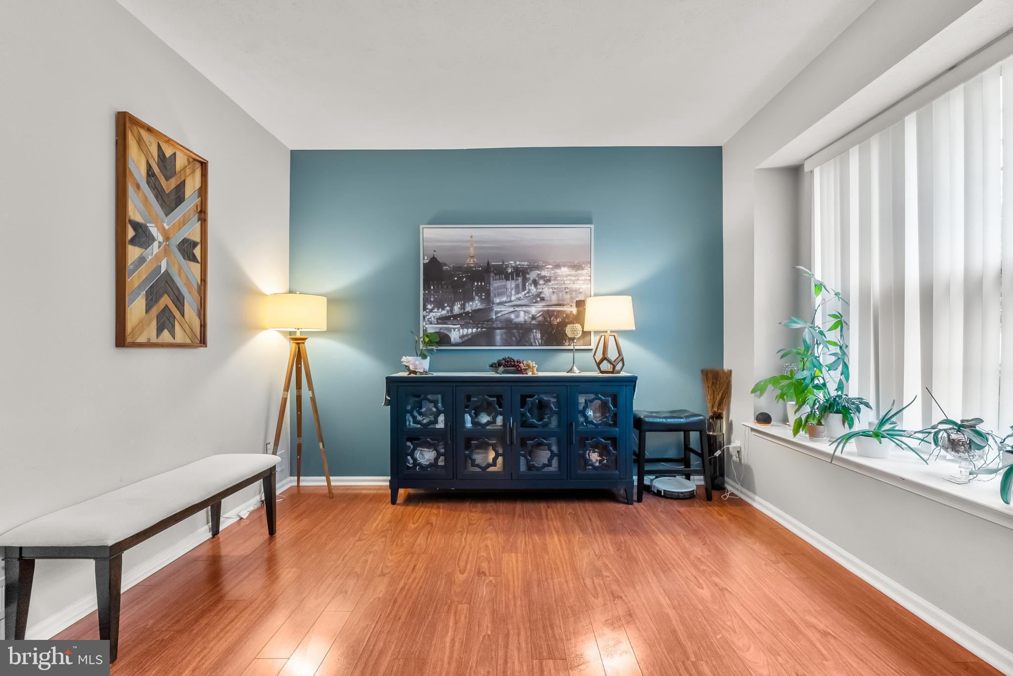 154 Sharpless Boulevard Westampton, NJ 08060 - Photo 13 of 22 a living room with furniture and a potted plant