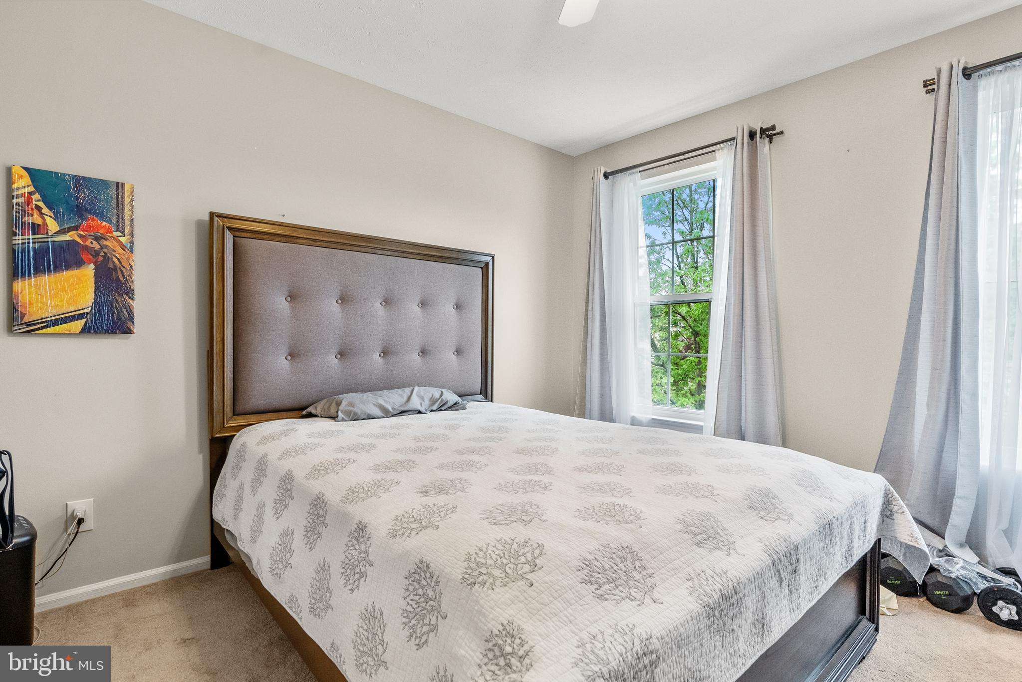 154 Sharpless Boulevard Westampton, NJ 08060 - Photo 17 of 22 a bedroom with a bed and a window