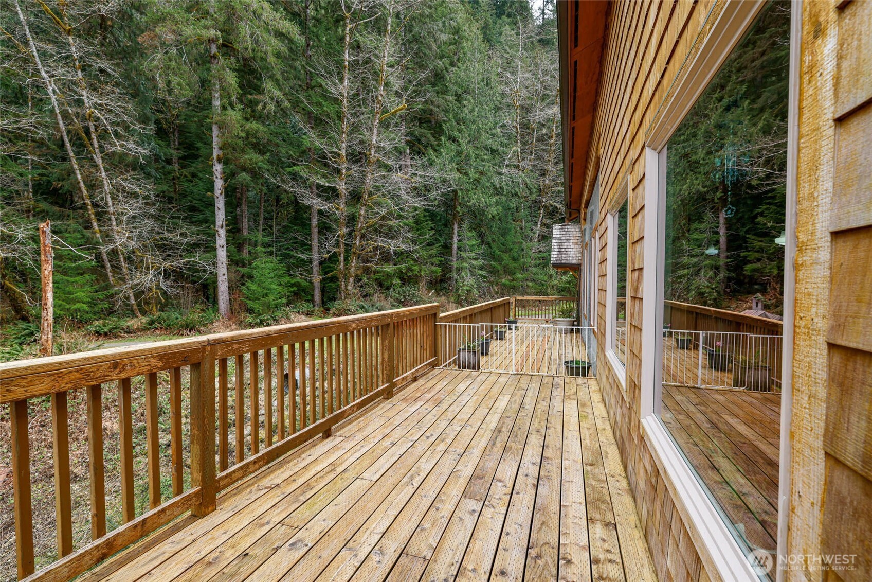 27 Olson Road Quinault, WA 98575 - Photo 9 of 40