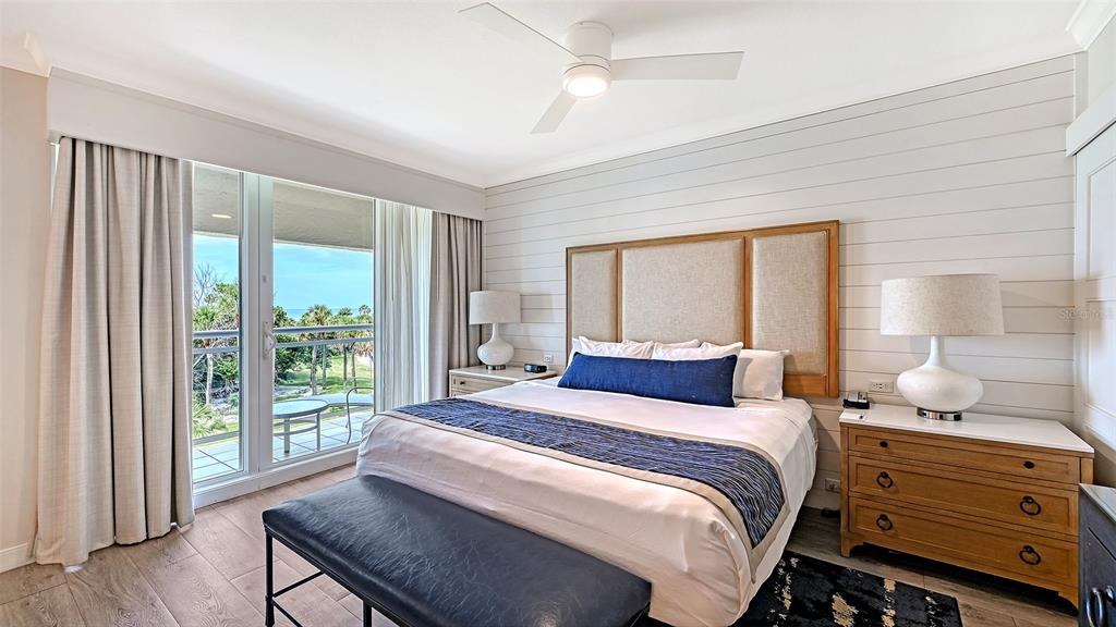 240 Sands Point Road, Unit 4205 Longboat Key, FL 34228 - Photo 7 of 39