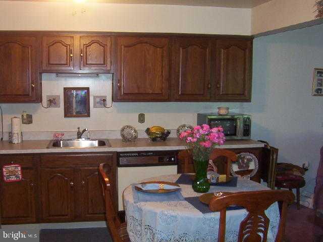 5424 Pond Road Harrisburg, PA 17111 - Photo 3 of 8 Gallery Image 3