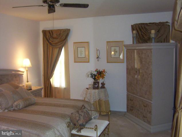 5424 Pond Road Harrisburg, PA 17111 - Photo 7 of 8 Gallery Image 7