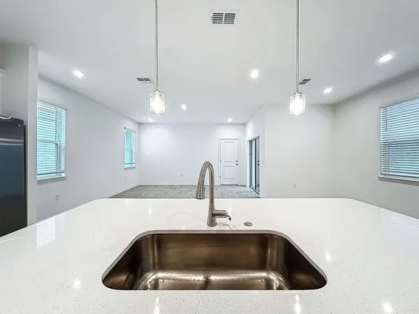 $2,650 | 5758 Stockade Boulevard, St. Cloud, FL 34771