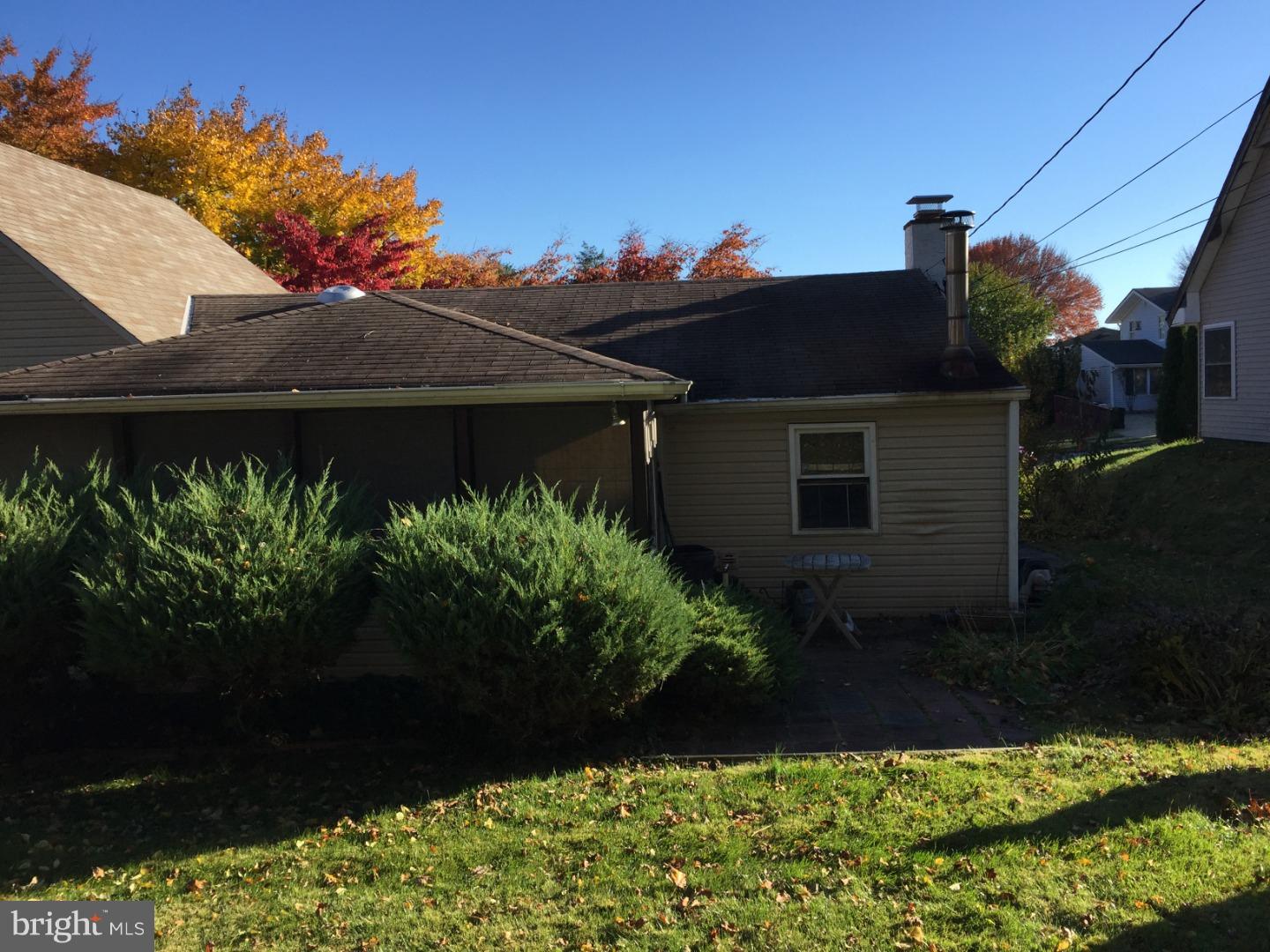 53 Terrace Road Levittown, PA 19056 - Photo 22 of 24 Back Yard