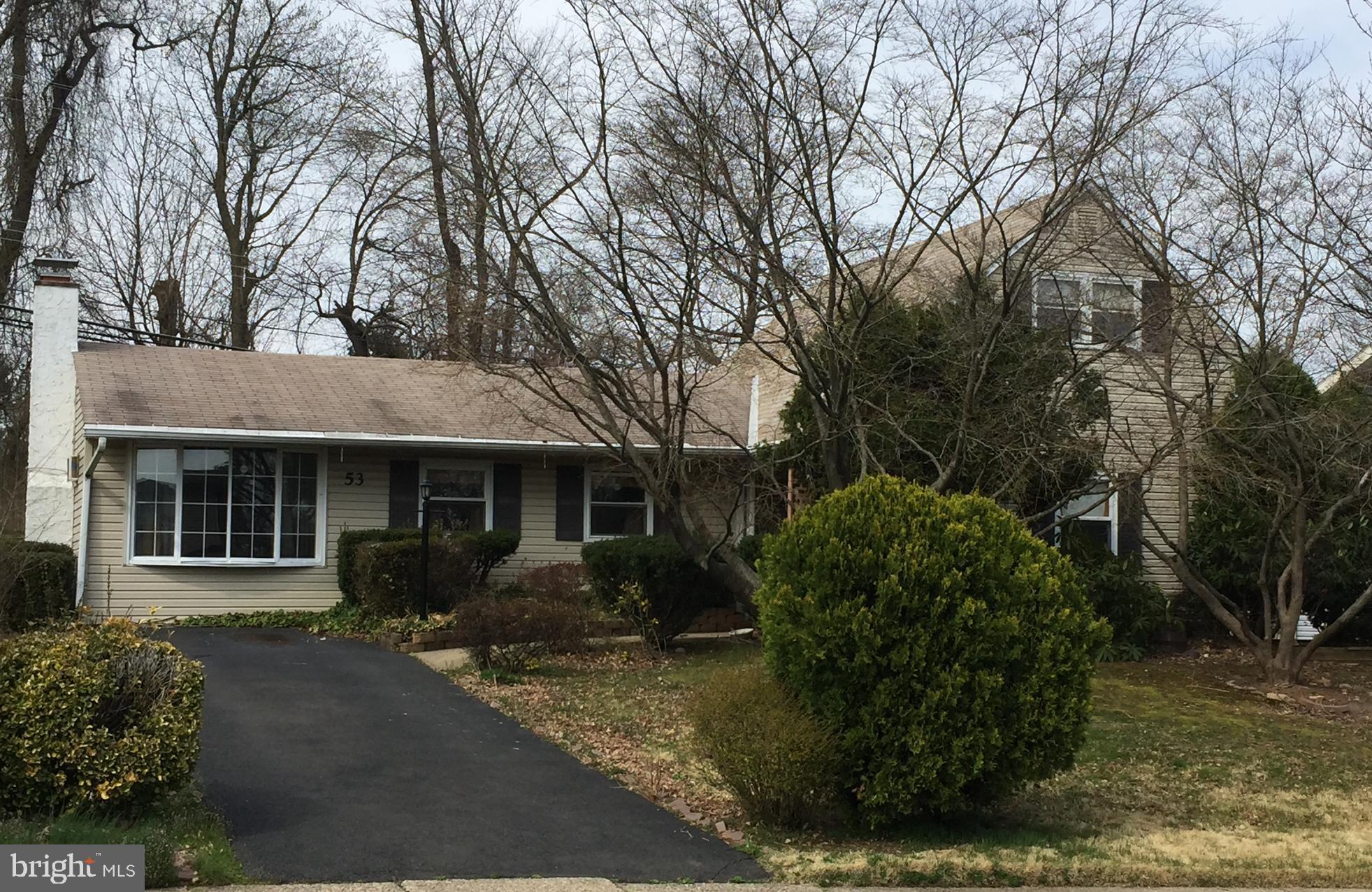 53 Terrace Road Levittown, PA 19056 - Photo 5 of 24 Front