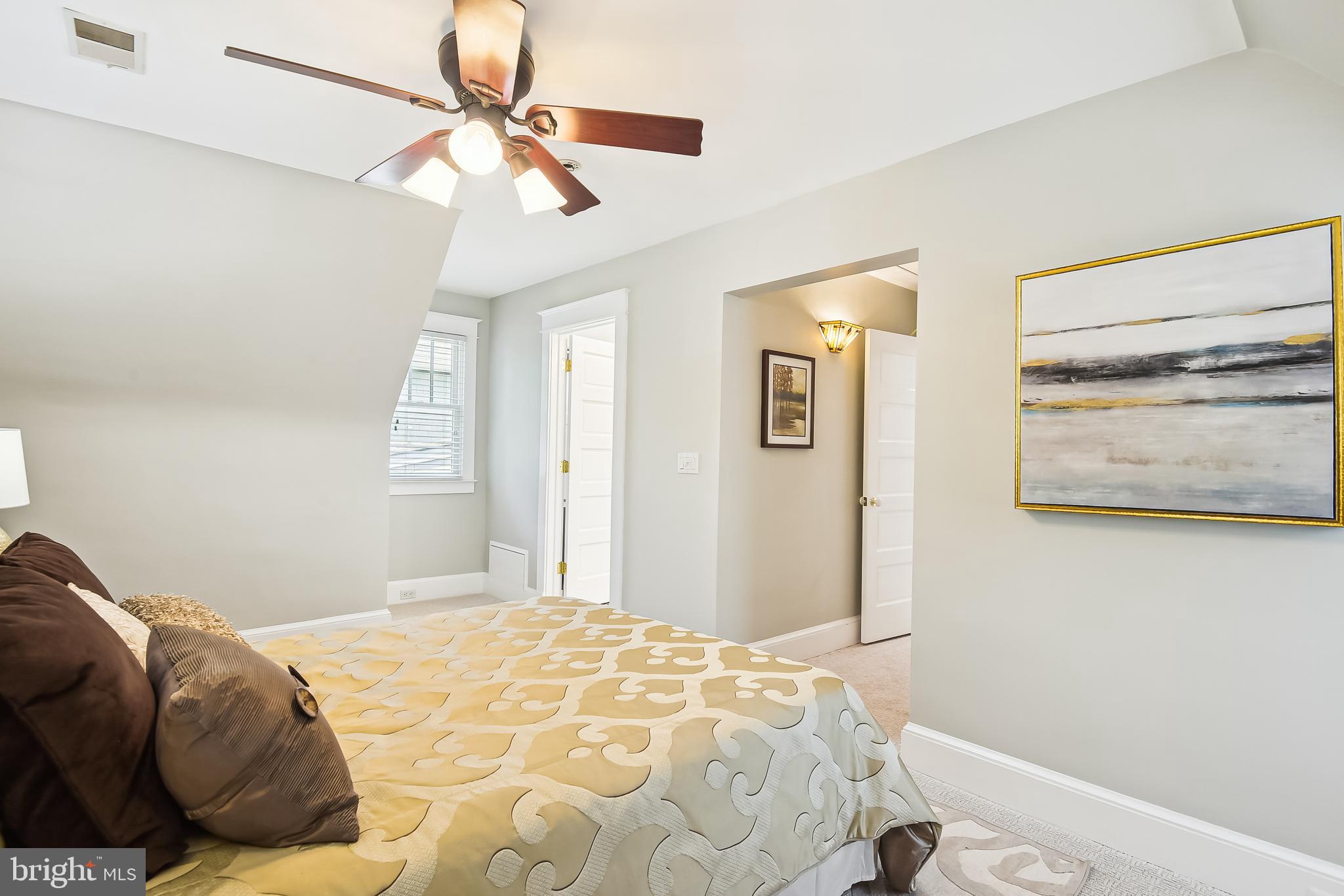 204 Russell Road Alexandria, VA 22301 - Photo 26 of 56 Primary Bedroom