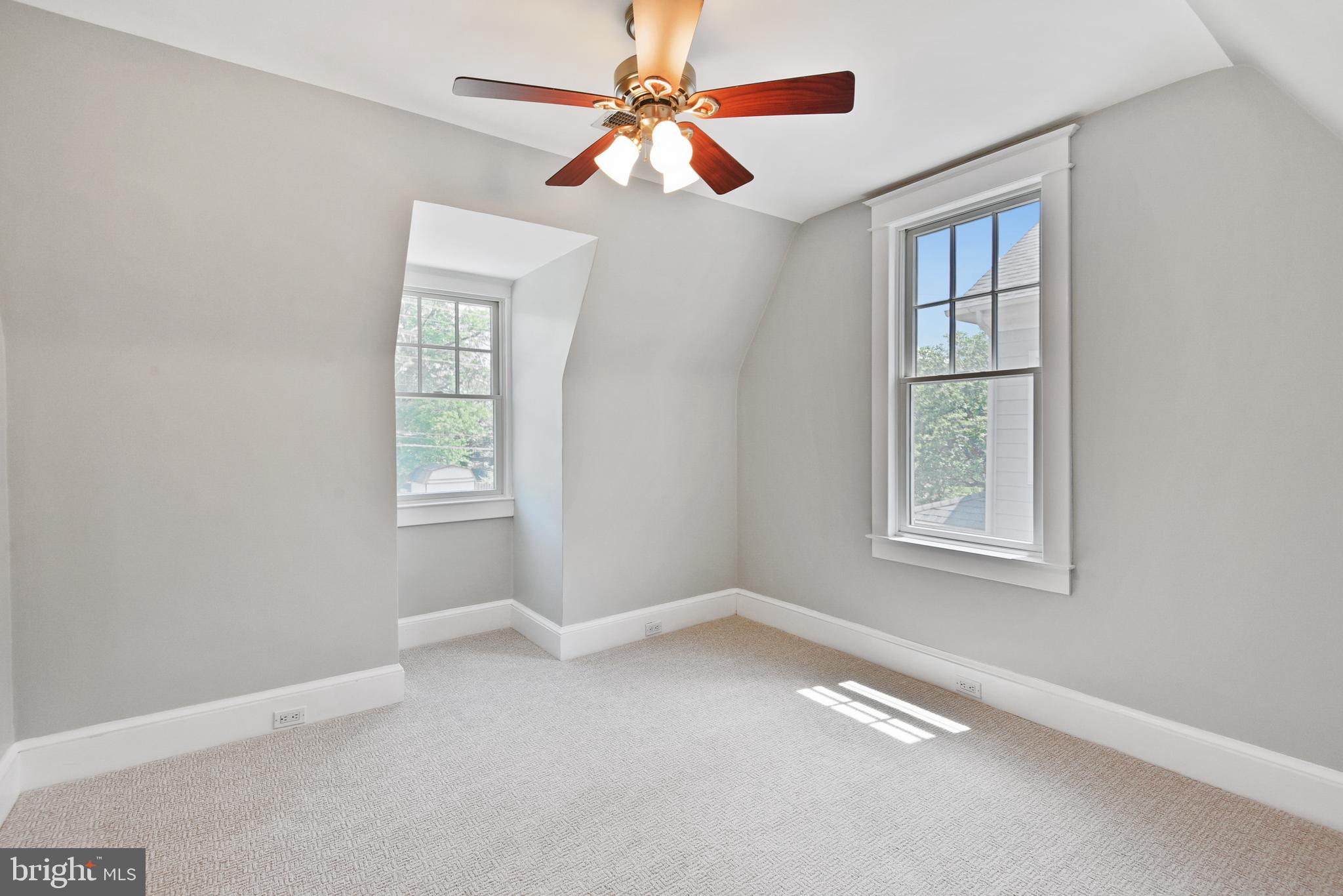 204 Russell Road Alexandria, VA 22301 - Photo 33 of 56 Bedroom 3