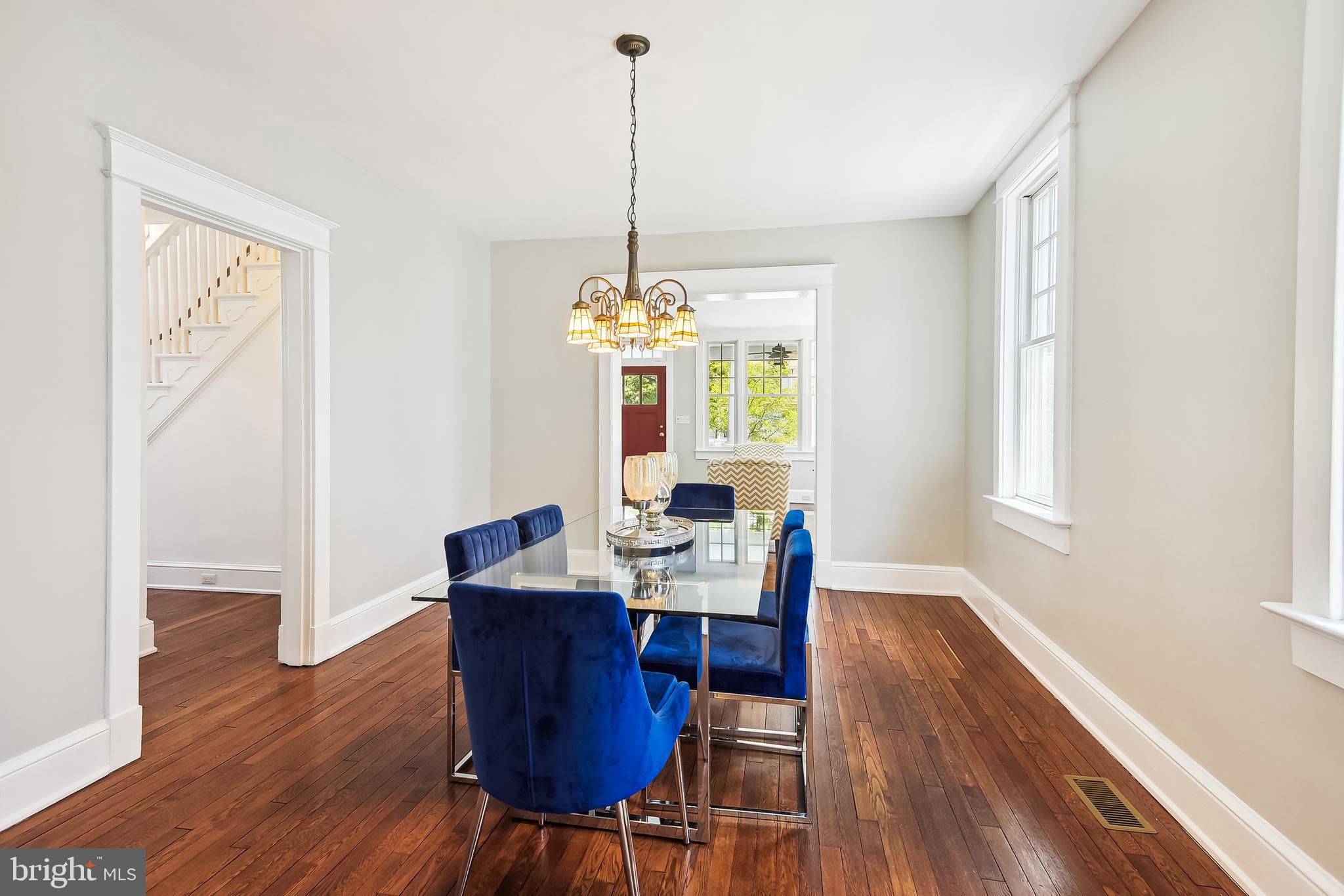 204 Russell Road Alexandria, VA 22301 - Photo 9 of 56 Dining Room