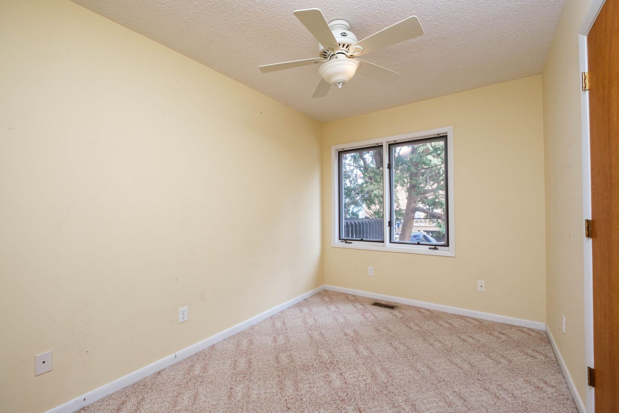 2062 Rosedale Court Harrisonburg, VA 22801 - Photo 14 of 24 an empty room with a window