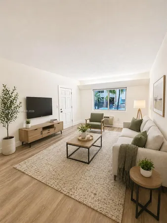 $2,995 | 125 Edgewater Drive, Unit 1, Coral Gables, FL 33133
