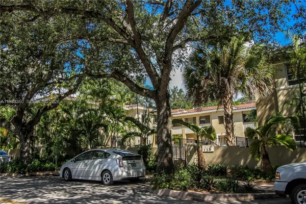 a view of a lake with houses
