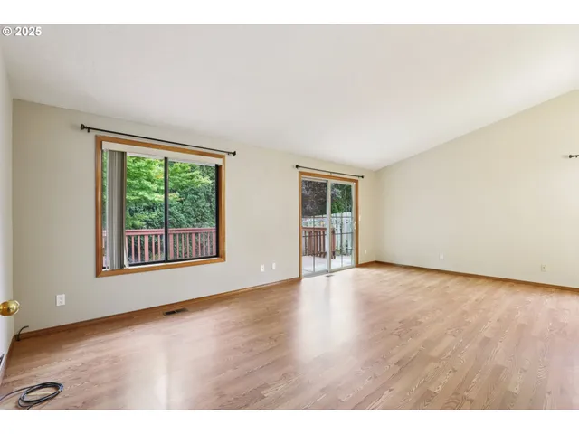 $475,000 | 4060 Southwest 8th Street, Gresham, OR 97030