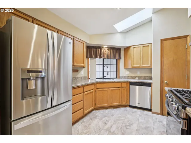 $475,000 | 4060 Southwest 8th Street, Gresham, OR 97030