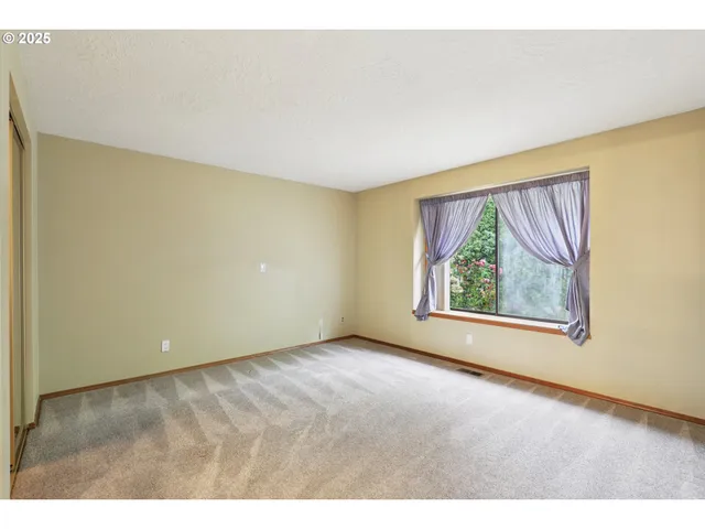 $475,000 | 4060 Southwest 8th Street, Gresham, OR 97030