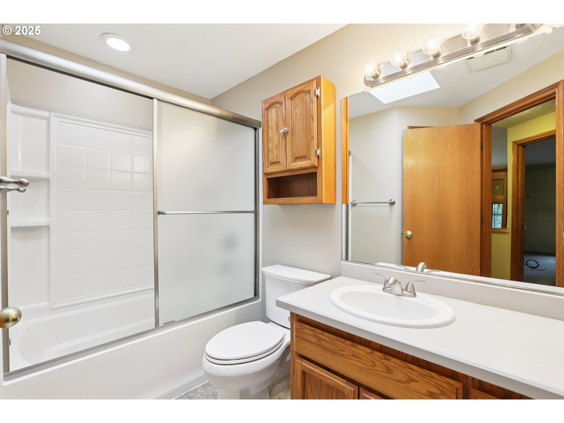 4060 Southwest 8th Street Gresham, OR 97030 - Photo 25 of 38