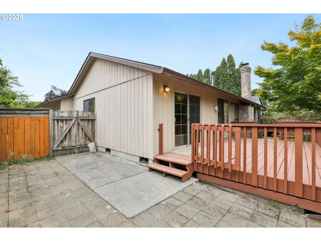 $475,000 | 4060 Southwest 8th Street, Gresham, OR 97030