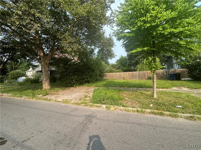 $40,900 | 330-32 Holland Street, Unit 32, Syracuse, NY 13204