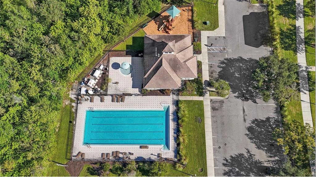 1037 Berkeley Drive Kissimmee, FL 34744 - Photo 37 of 38 an aerial view of house with a garden