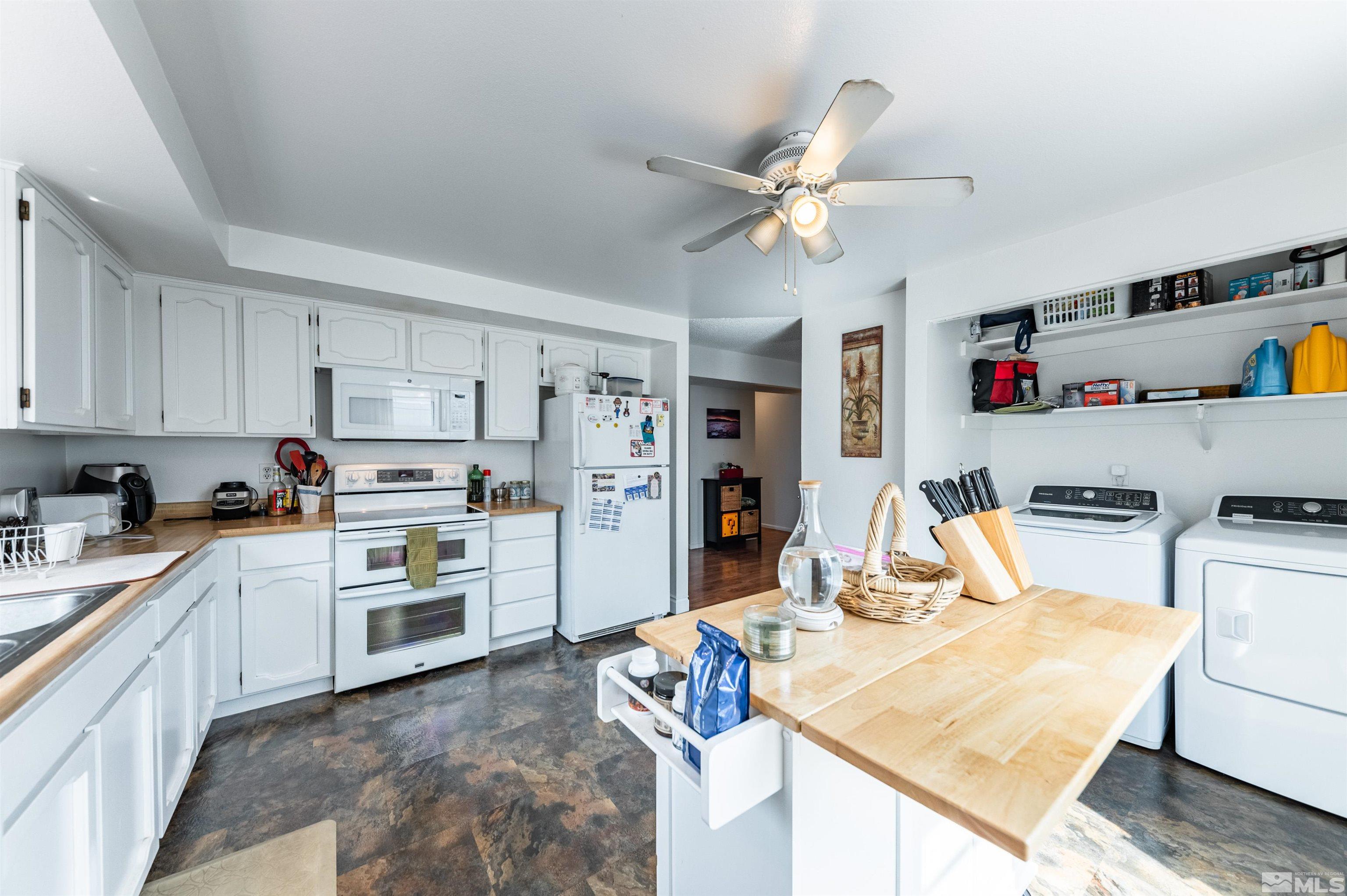 7665 Rhinestone Circle Reno, NV 89511 - Photo 7 of 26 Photo 7