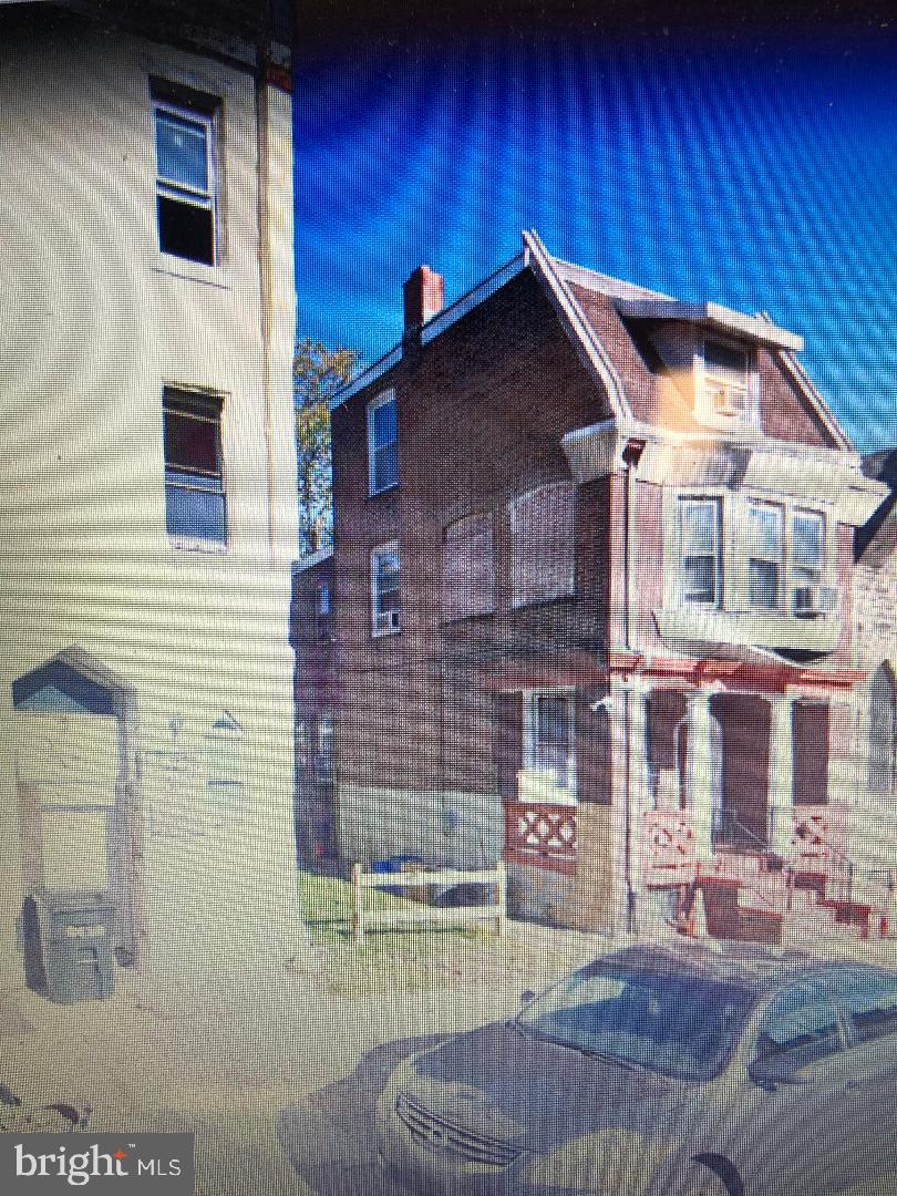 2611 West Lehigh Ave  