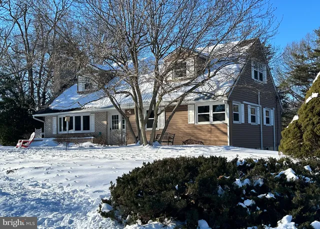 $298,000 | 1211 Mountain View Boulevard, Dauphin, PA 17018